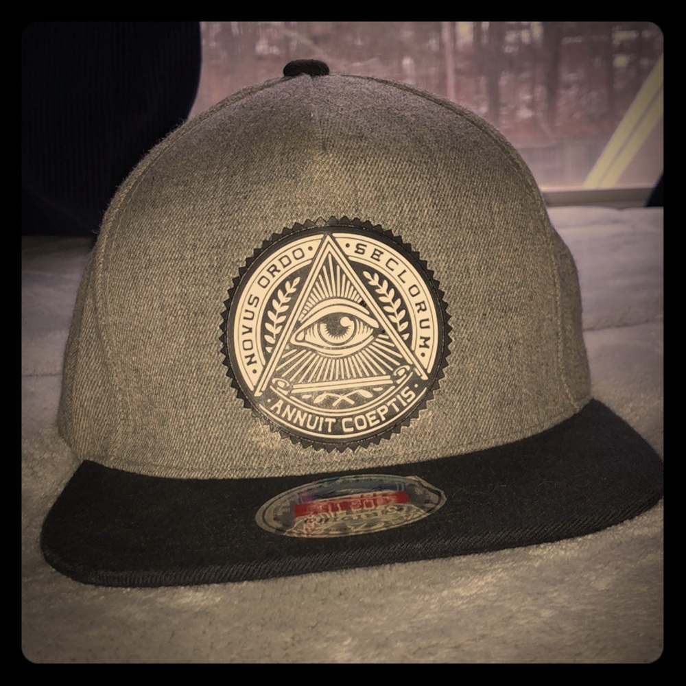Black and grey SnapBack